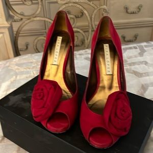 red peep toe shoes